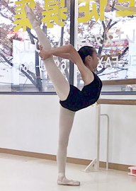 バレエスタジオ　ハイリリィ　レッスン風景